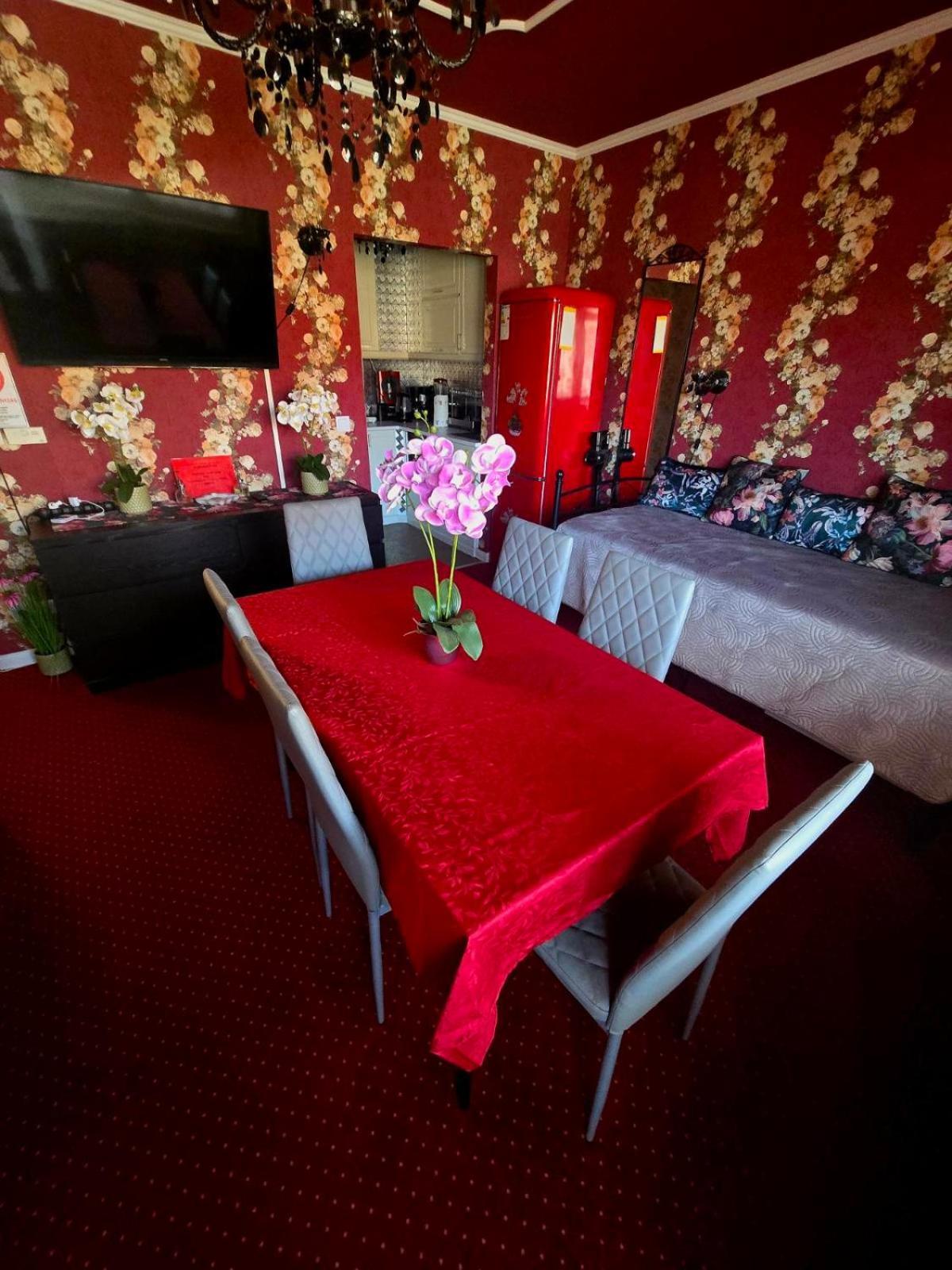 Ewita Apartman Hajdúszoboszló Buitenkant foto